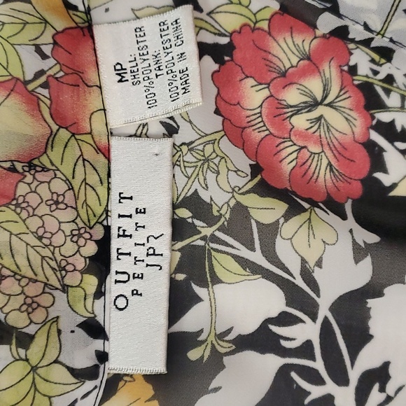 Floral Sheer Blouse - Picture 5 of 7